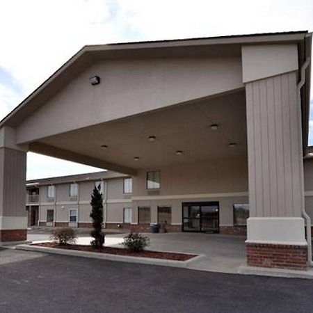 Econo Lodge Inn & Suites Greenbrier Esterno foto