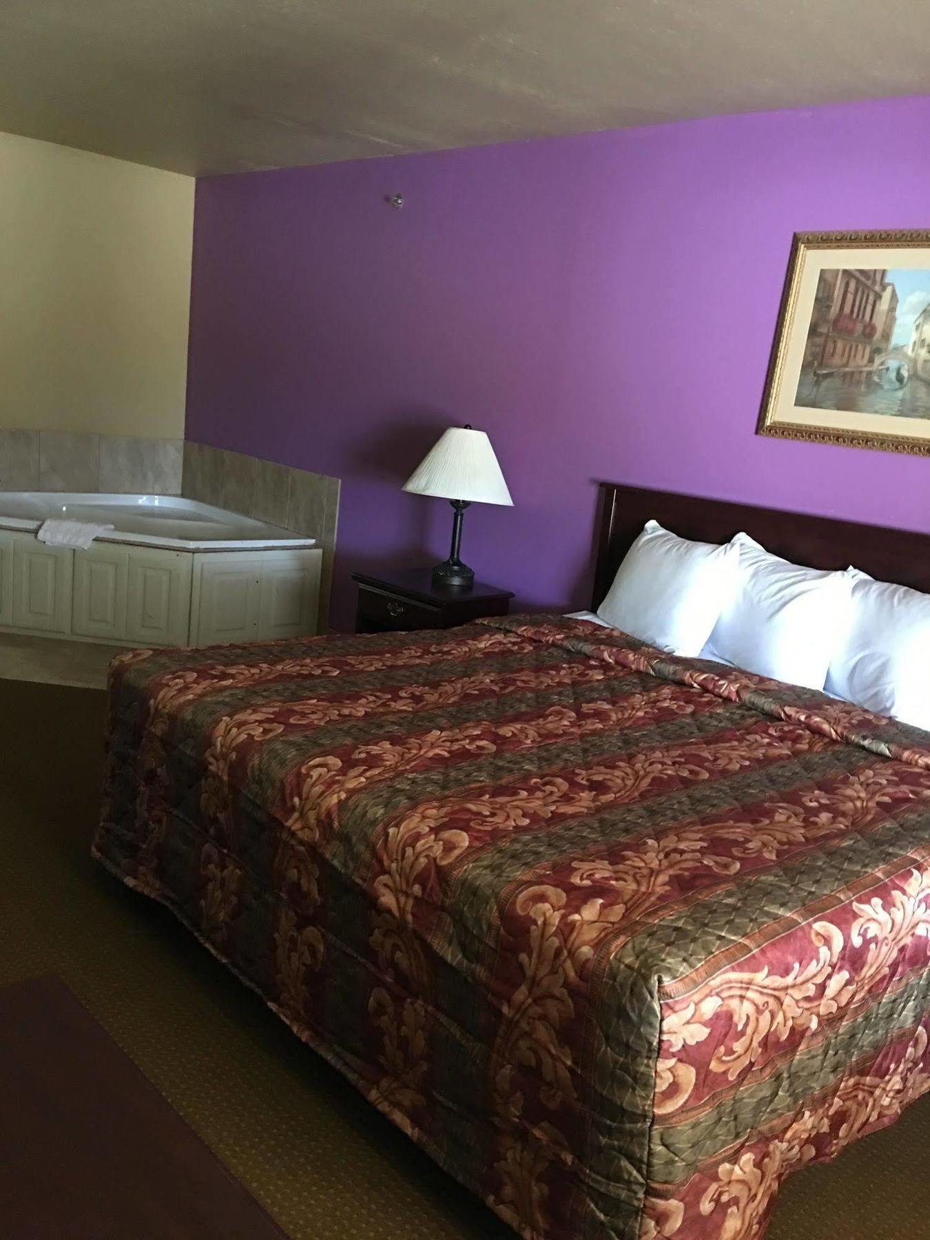 Econo Lodge Inn & Suites Greenbrier Esterno foto