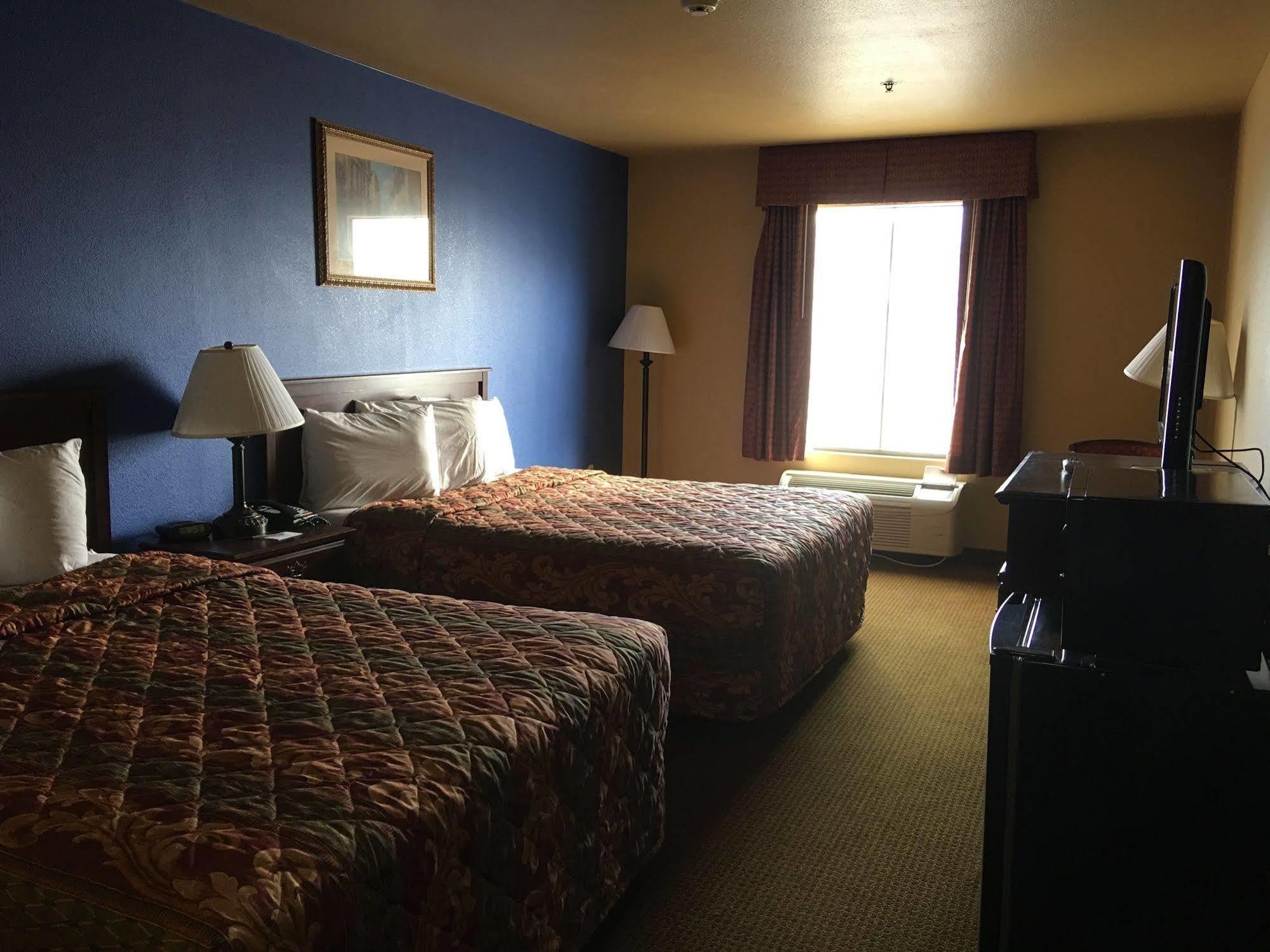 Econo Lodge Inn & Suites Greenbrier Esterno foto